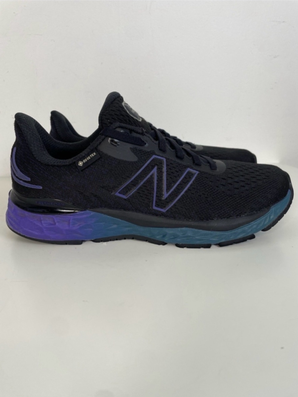 🌺 New Balance Black with Purple & Teal Gradient Trail Shoes.